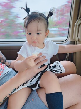 「アイテム（タイツ/ストッキング、ブルー系）」を使った、lara en さん（レディース・165cm）の冬コーディネート