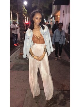 Mia Diorさんのコーディネート