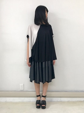 「アイテム（ポンチョ）」を使った、SONARさん（レディース・162cm）の春コーディネート