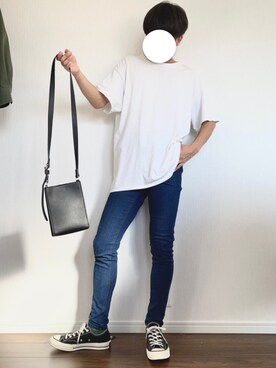 「古着のアイテム（Tシャツ/カットソー、ホワイト系）」を使った、rくんさん（メンズ・170cm）の春コーディネート