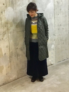 「LAVENHAM（ラベンハム）のアイテム（その他アウター）」を使った、松田さん（レディース・156cm）の秋コーディネート