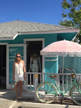 「sanuk（サヌーク）のアイテム（サンダル）」を使った、井上光葉さん（レディース・162cm）の春コーディネート