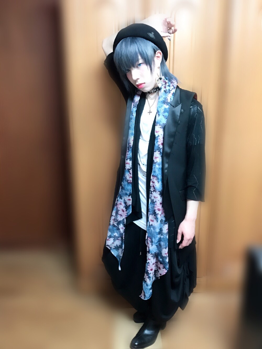 「CIVARIZE、Vivienne Westwood、KINGLYMASK 、KMK、MIHO MATSUDA、niccori、V系、ヴィジュアル系、S/S、男の娘」｜「MIHO MATSUDAのアイテム（リング、ゴールド系）」を使った、なおさん（メンズ・164cm）の秋コーディネートの1枚目の写真