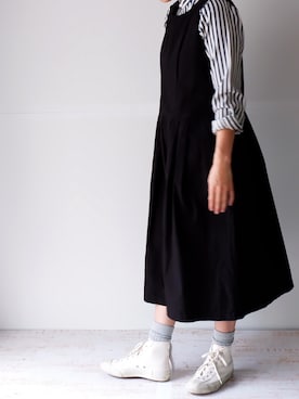 「アイテム（スニーカー）」を使った、yumiさん（レディース・159cm・30代）の秋コーディネート