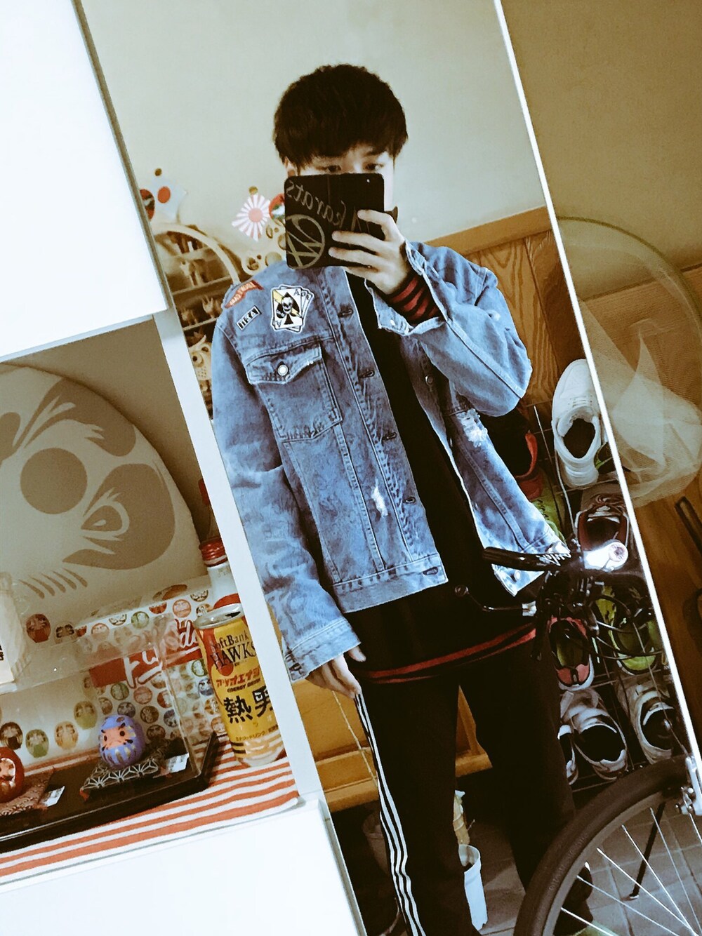 「参戦服、GENERATIONS、MADCYCLONE、福岡、adidas、24karats、Bershka、SPINNS」｜「Bershkaのアイテム（デニムジャケット、ブルー系）」を使った、Takamiさん（メンズ・170cm）の秋コーディネートの1枚目の写真