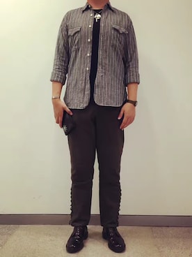 「FREEWHEELERS（フリーホイーラーズ）のアイテム（チノパンツ）」を使った、崔悦JoyCityさん（メンズ・181cm）の冬コーディネート