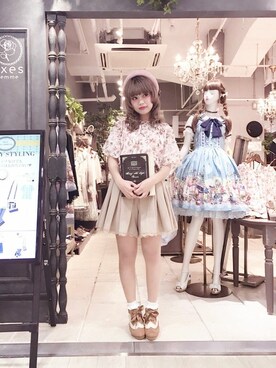 「axes femme（アクシーズファム）のアイテム（ハンチング/ベレー帽）」を使った、axes femmeさん（レディース・159cm）の春コーディネート