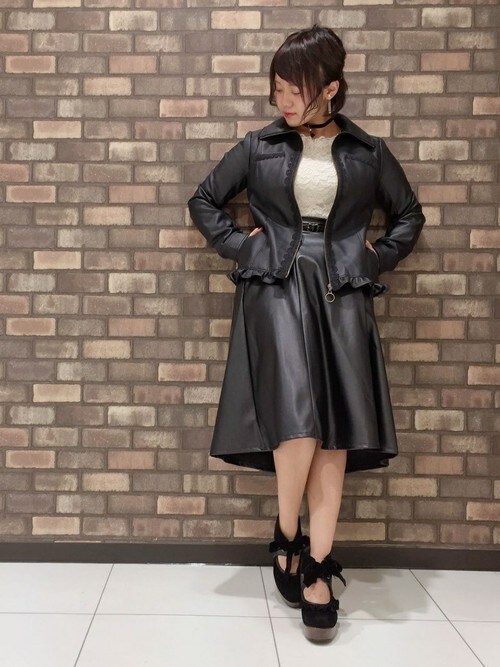 axes femme（axes femme）｜axes femmeのTシャツ/カットソーを使ったコーディネート WEAR