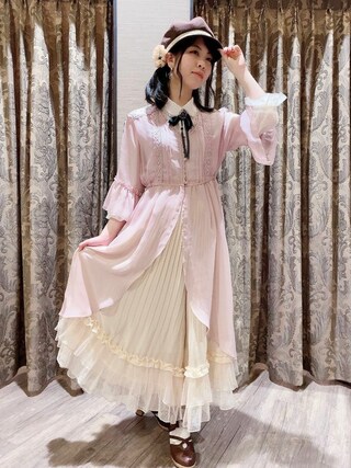 Chloé アンティーク風レース装飾シルク100ガウン Chloé アンティーク風レース装飾シルク100ガウン