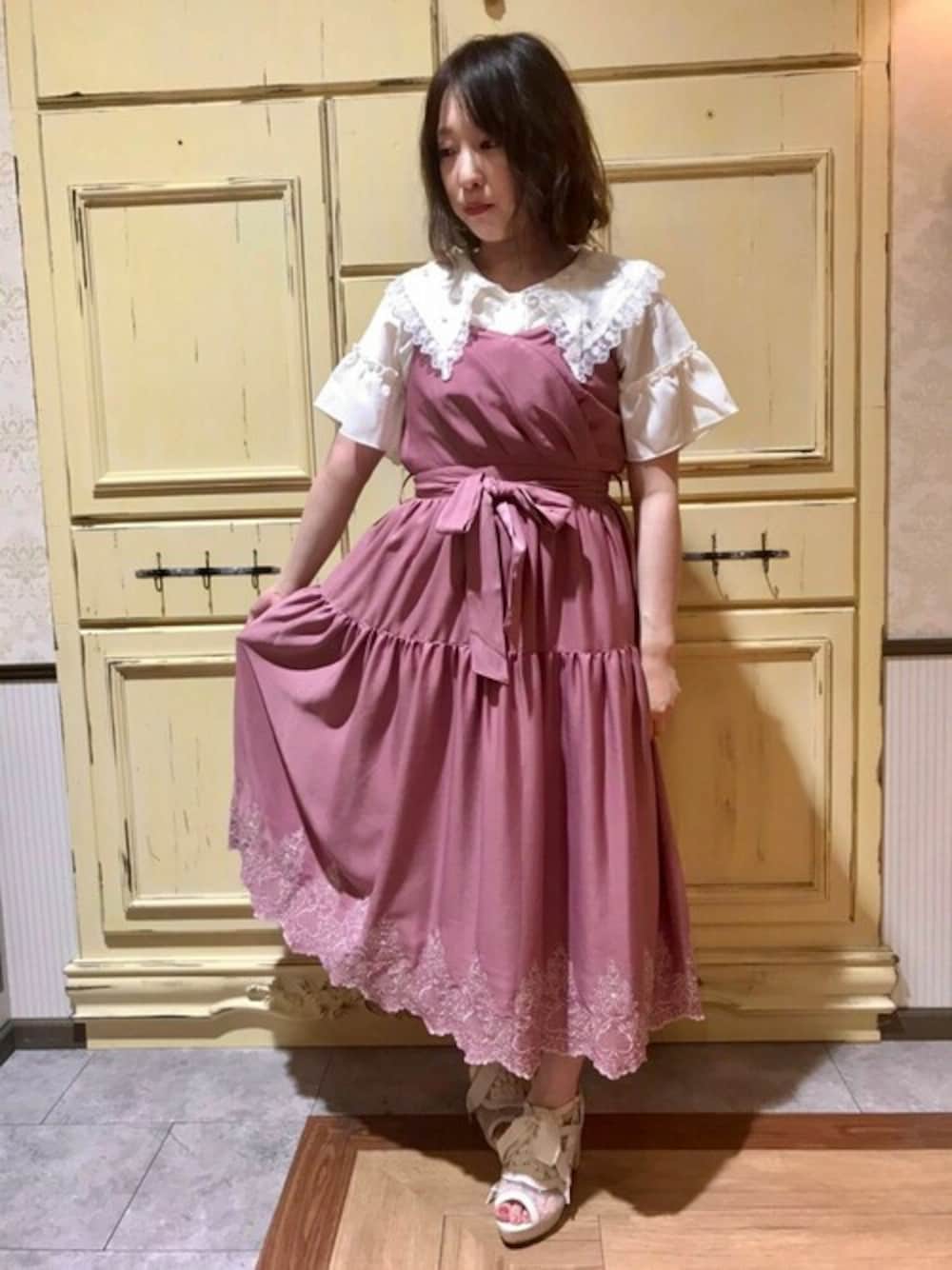 axes femme POETIQUE（アクシーズファムポエティック）の「裾刺繍