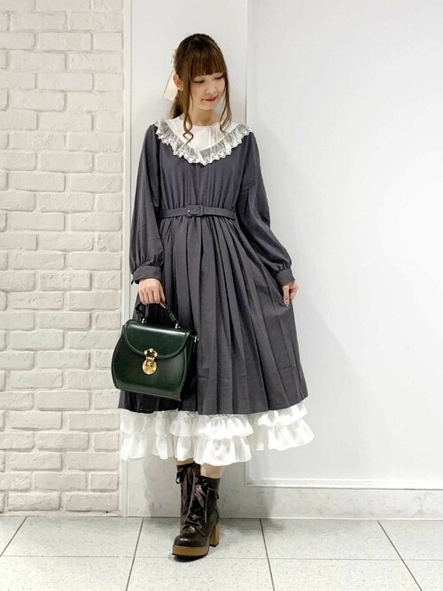 axes femme(axes femme PRESS)｜axes femme POETIQUEのワンピースを使ったコーディネート WEAR
