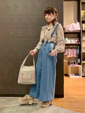 「ミックスコーデ」｜「アイテム（ブーツ）」を使った、axes femmeさん（レディース・157cm）の春コーディネート
