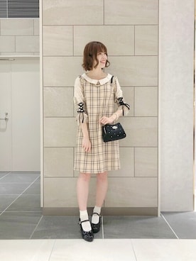 「axes femme（アクシーズファム）のアイテム（クラッチバッグ）」を使った、axes femmeさん（レディース・161cm）の春コーディネート