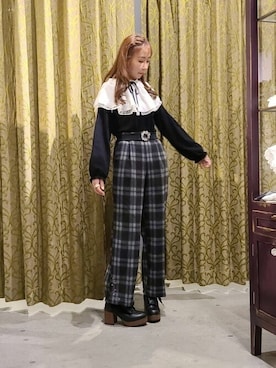 「ミックスコーデ」｜「アイテム（ブーツ）」を使った、axes femmeさん（レディース・158cm）の秋コーディネート