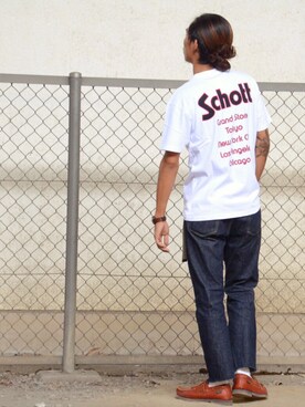 「schott（ショット）のSchott/ショット/13oz. JEANS MEDIUM FIT/13オンス　ジーンス　ミディアム　フィット（デニムパンツ）」を使った、Renさん（メンズ・176cm）の秋コーディネート