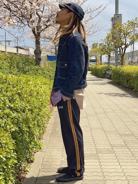 「ジャージーパンツ」｜「アイテム（デニムジャケット）」を使った、Renさん（メンズ・176cm）の春コーディネート