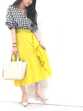 「YECCA VECCA（イェッカヴェッカ）のアイテム（パンプス）」を使った、MARINAさん（レディース・165cm）の春コーディネート