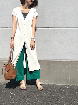 「アパレルスタッフ」｜「アイテム（腕時計）」を使った、MARINAさん（レディース・165cm）の春コーディネート