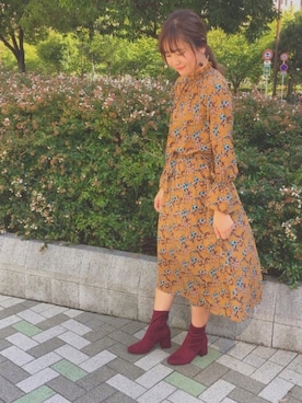 「アイテム（シャツワンピース、ゴールド系）」を使った、rさん（レディース・168cm）の秋コーディネート
