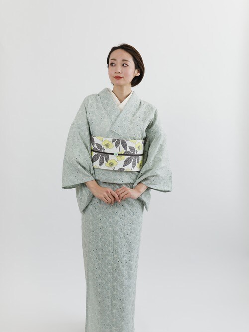 KIMONO MODERN（キモノモダン）の「レース着物-ハナミズキ（着物