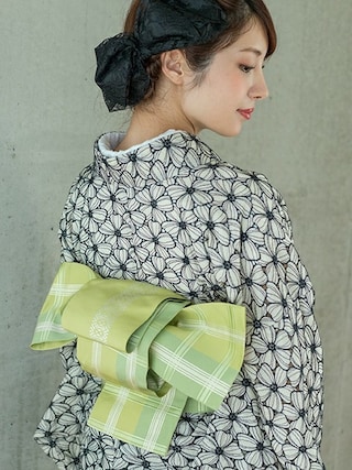 KIMONO MODERN（キモノモダン）の「レース着物-ハナミズキ（着物