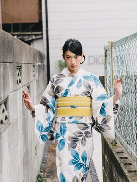 KIMONO MODERN｜YUKI使用「KIMONO MODERN（【2019年新作】本格派！注染ゆかた-夏花の歌（浜松本染・綿100%））」的時尚穿搭