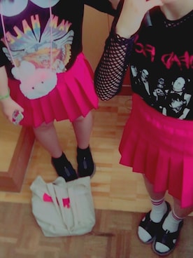 岸田ぽりぽりさんのコーディネート