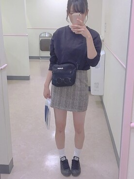 岸田ぽりぽりさんのコーディネート