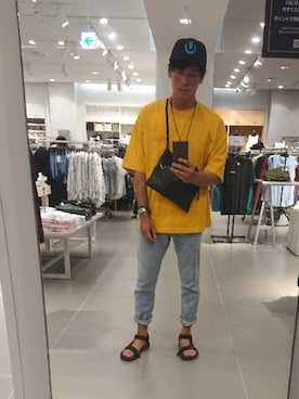 「URBAN RESEARCH（アーバンリサーチ）のアイテム（サンダル）」を使った、υ∃Dα.мさん（メンズ・176cm）の夏コーディネート