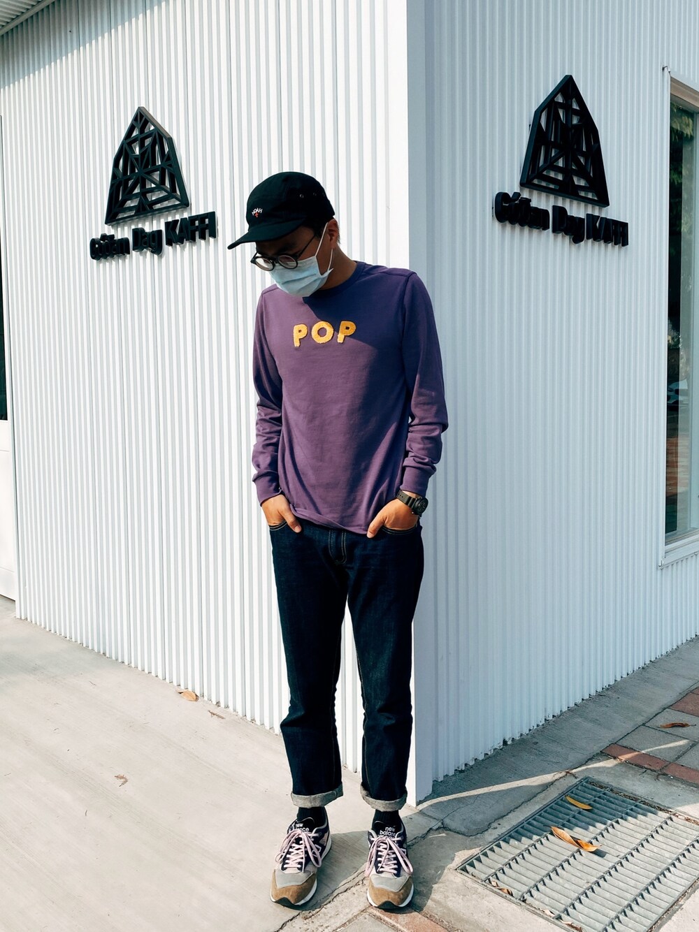 「Noah、NOAH NYC、POP TRADING COMPANY、Levis、New Balance、ootd、streetstyle、streetfashion」｜「POP TRADING COMPANYのアイテム（ジャージ、パープル系）」を使った、55WANG🇹🇼 さん（メンズ・175cm）の冬コーディネートの1枚目の写真