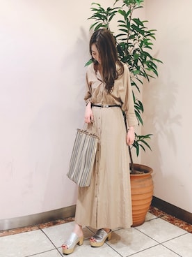 「リラックスコーデ」｜「アイテム（シャツワンピース）」を使った、mikaさん（レディース・162cm）の夏コーディネート