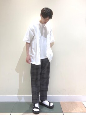 「USAコットン」｜「アイテム（スラックス）」を使った、coenふなやまさん（メンズ・170cm）の春コーディネート