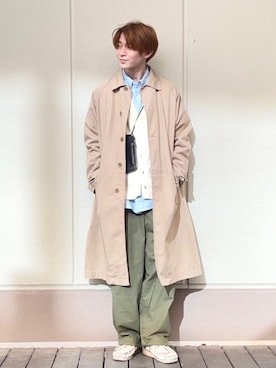 「coen（コーエン）のアイテム（ステンカラーコート）」を使った、coenふなやまさん（メンズ・170cm）の春コーディネート