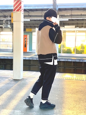 「リドム」｜「アイテム（チノパンツ）」を使った、SUZU-RINさん（メンズ・166cm）の冬コーディネート