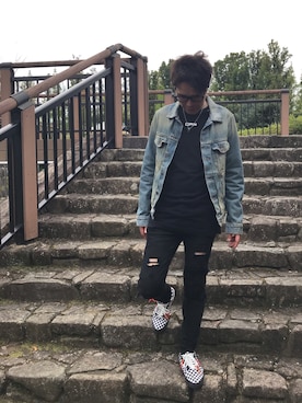 「OFF-WHITE」｜「アイテム（デニムジャケット）」を使った、YMDMさん（メンズ・171cm）の秋コーディネート