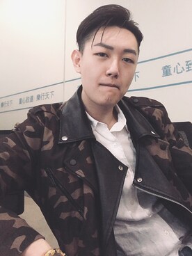 「INVICTA（インヴィクタ）のアイテム」を使った、MBOLUN_さん（メンズ・181cm）の冬コーディネート