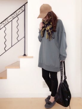 「U.Q（ユウキュウ）のアイテム」を使った、eriさん（レディース・163cm）の秋コーディネート