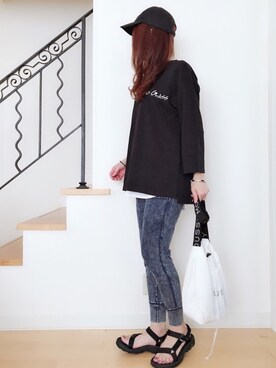 「niko and...（ニコアンド）のアイテム（バングル/リストバンド）」を使った、eriさん（レディース・163cm）の春コーディネート