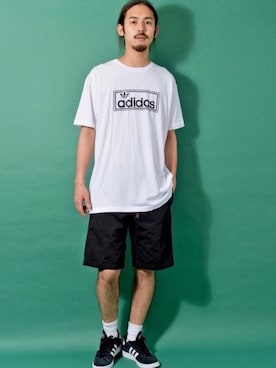 「UNIQLO（ユニクロ）の50色ソックス（消臭機能付き）（ソックス/靴下）」を使った、ROCKSTE【公式アカウント】さん（レディース・166cm）の春コーディネート