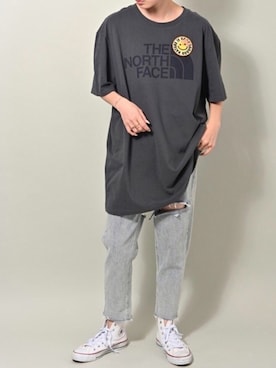 「THE NORTH FACE（ザノースフェイス）のアイテム（Tシャツ/カットソー）」を使った、ROCKSTE【公式アカウント】さん（レディース・166cm）の春コーディネート