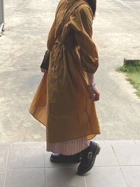 「GU（ジーユー）のアイテム（ワンピース/ドレス、イエロー系）」を使った、piyokoさん（レディース・160cm）の春コーディネート