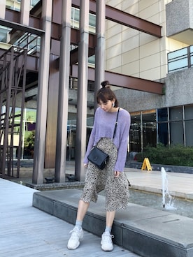 「Lulus（-）のアイテム（トップス）」を使った、Joyさん（レディース・173cm）の秋コーディネート