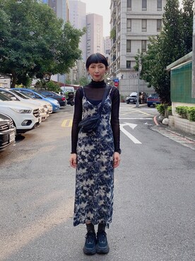 「Lulus（-）のアイテム（トップス）」を使った、Joyさん（レディース・174cm）の春コーディネート