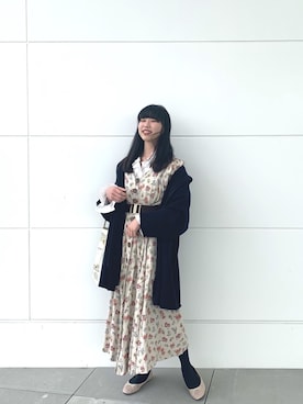 「アイテム（タイツ/ストッキング、ブルー系）」を使った、AYUさん（レディース・168cm）の冬コーディネート