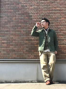 「ワーク」｜「アイテム（ウォレットチェーン）」を使った、enomonさん（メンズ・174cm）の春コーディネート