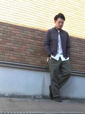 「ノーカラーシャツ」｜「アイテム（財布/小物）」を使った、enomonさん（メンズ・174cm）の春コーディネート
