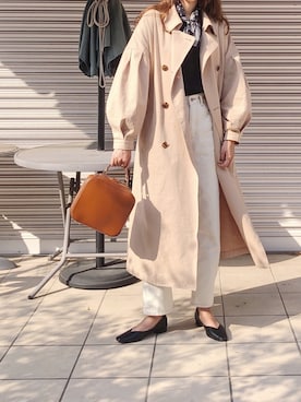 「袖ボリューム」｜「アイテム（トレンチコート）」を使った、諭吉⛄️さん（レディース・169cm）の春コーディネート