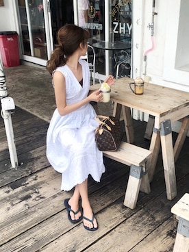 「コットンレース」｜「アイテム（ビーチサンダル）」を使った、諭吉⛄️さん（レディース・169cm）の夏コーディネート