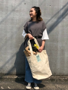 「ビッグトート」｜「アイテム（ベスト）」を使った、WEST CLIMBさん（レディース・155cm）の秋コーディネート