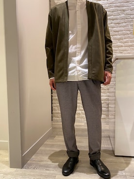 「アースカラー」｜「アイテム（スリッポン）」を使った、タカハシさん（メンズ・170cm）の秋コーディネート